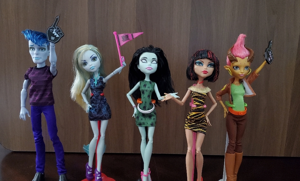 Monster High "We Are Monster High" Lot Of 5 Dolls